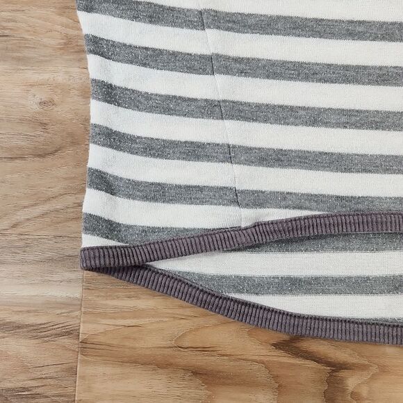 🐞Xhilaration Cream Striped Linen Blend Crop Batwing Top Medium - Picture 7 of 11